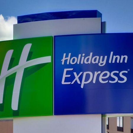 Holiday Inn Express Asheville Woodfin By Ihg Esterno foto