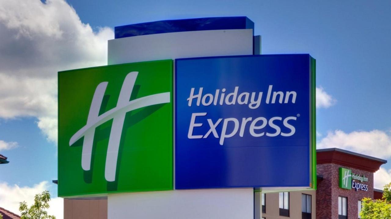 Holiday Inn Express Asheville Woodfin By Ihg Esterno foto